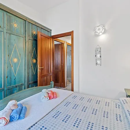 Vittoria Вилласимиус